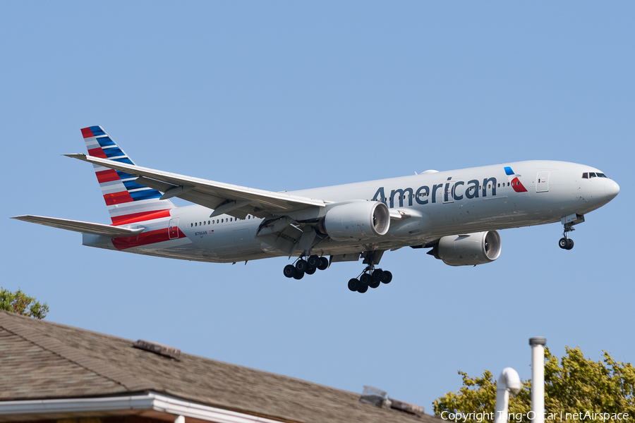 American Airlines Boeing 777-223(ER) (N786AN) | Photo 566929