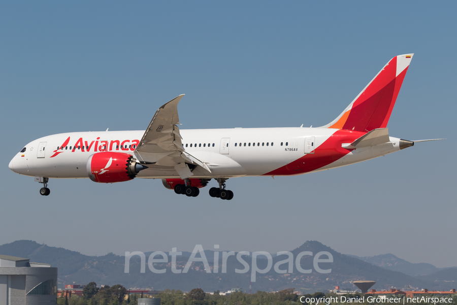 Avianca Boeing 787-8 Dreamliner (N786AV) | Photo 156950