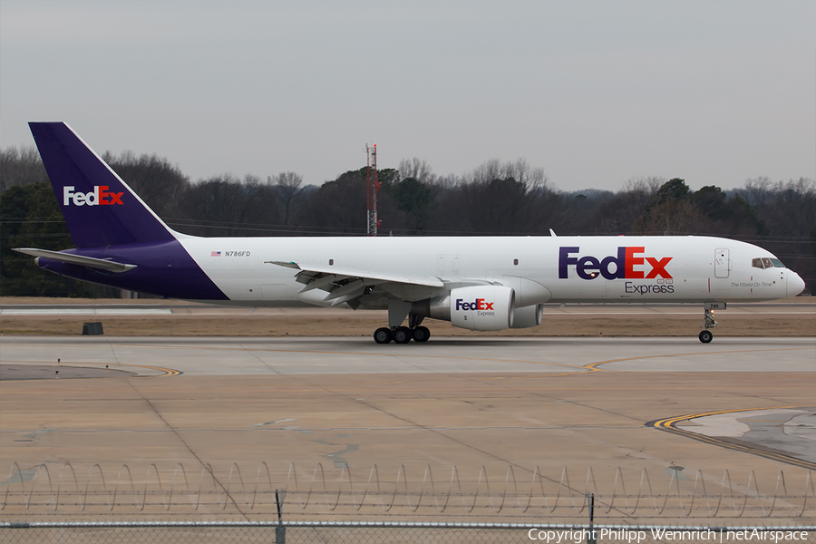 FedEx Boeing 757-222(SF) (N786FD) | Photo 237451