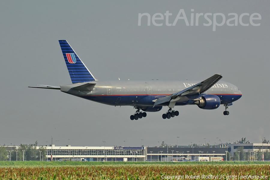 United Airlines Boeing 777-222(ER) (N786UA) | Photo 26060
