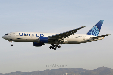 United Airlines Boeing 777-222(ER) (N786UA) at  Barcelona - El Prat, Spain