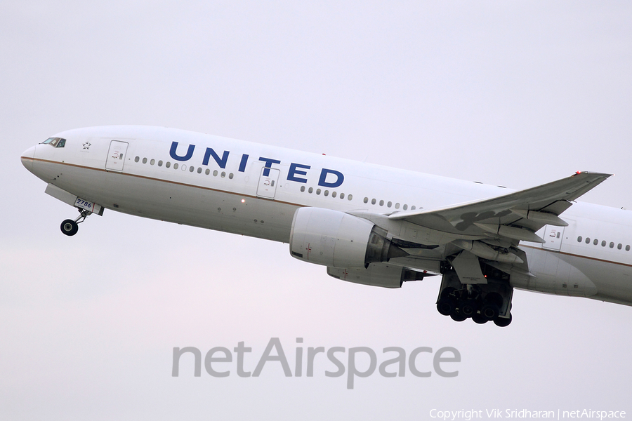 United Airlines Boeing 777-222(ER) (N786UA) | Photo 42094