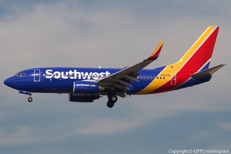 Southwest Airlines Boeing 737-7Q8 (N7874B) | Photo 143098