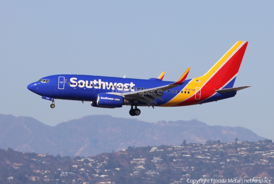 Southwest Airlines Boeing 737-7Q8 (N7874B) | Photo 679033