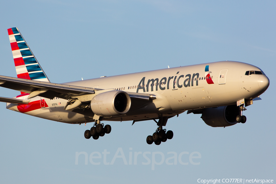 American Airlines Boeing 777-223(ER) (N787AL) | Photo 43535