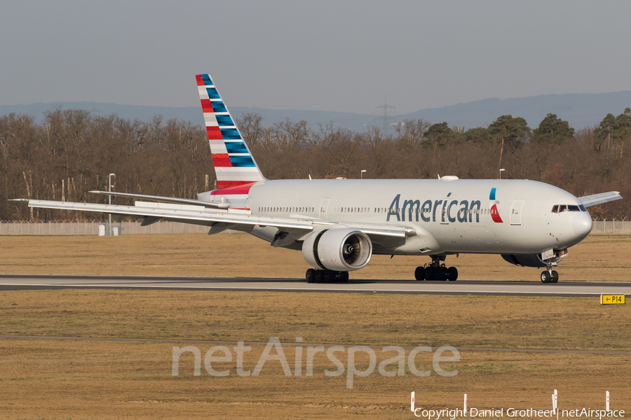 American Airlines Boeing 777-223(ER) (N787AL) | Photo 238385