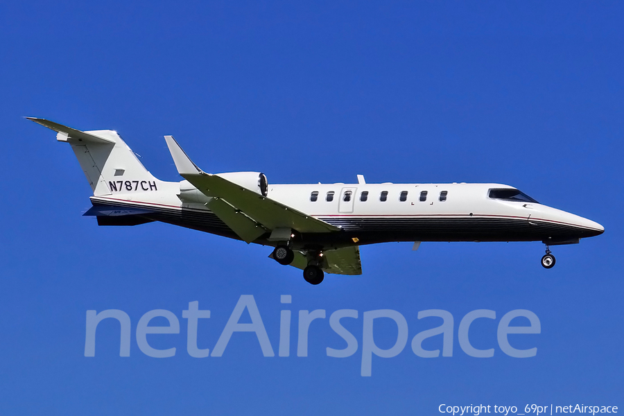 (Private) Bombardier Learjet 45XR (N787CH) | Photo 68694