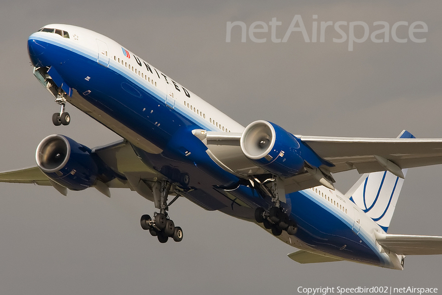 United Airlines Boeing 777-222(ER) (N787UA) | Photo 24740