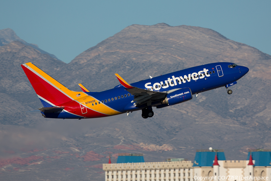 Southwest Airlines Boeing 737-76Q (N7882B) | Photo 211492