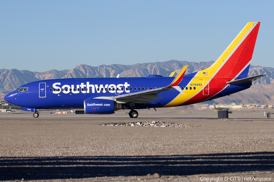 Southwest Airlines Boeing 737-752 (N7888A) | Photo 551559