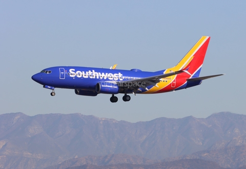 Southwest Airlines Boeing 737-752 (N7888A) at  Los Angeles - International, United States