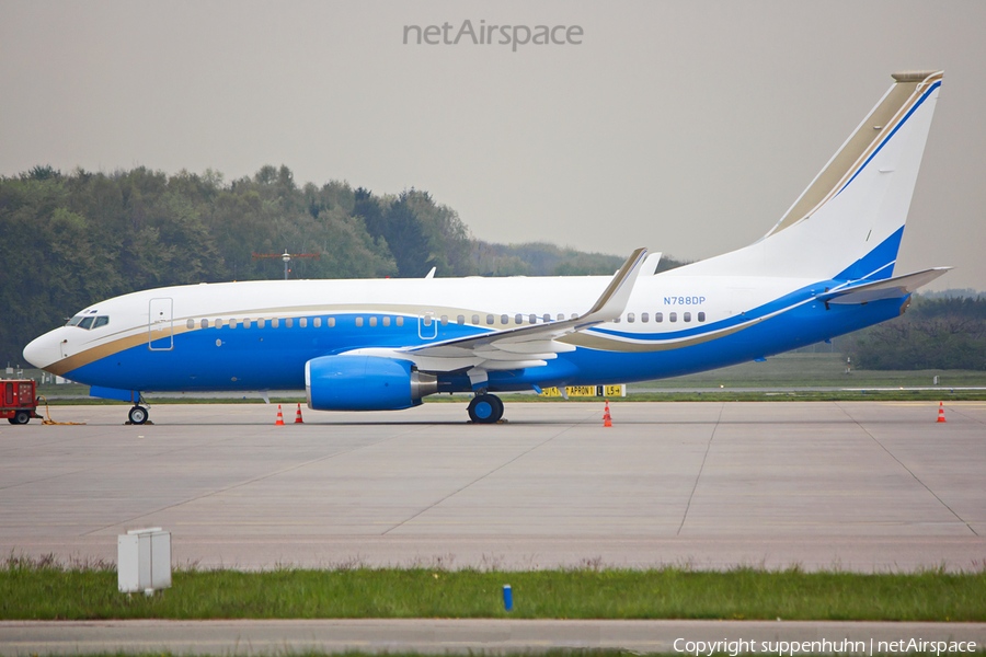 (Private) Boeing 737-79U(BBJ) (N788DP) | Photo 106978