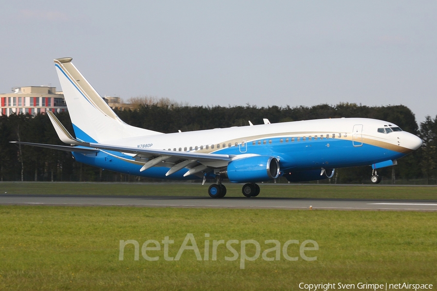 (Private) Boeing 737-79U(BBJ) (N788DP) | Photo 108391
