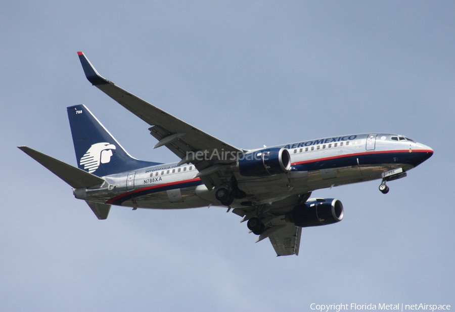 AeroMexico Boeing 737-752 (N788XA) | Photo 301747