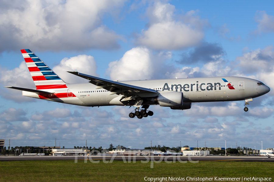American Airlines Boeing 777-223(ER) (N789AN) | Photo 122382