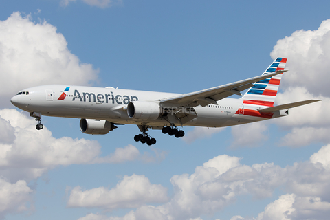 American Airlines Boeing 777-223(ER) (N789AN) at  Phoenix - Sky Harbor, United States