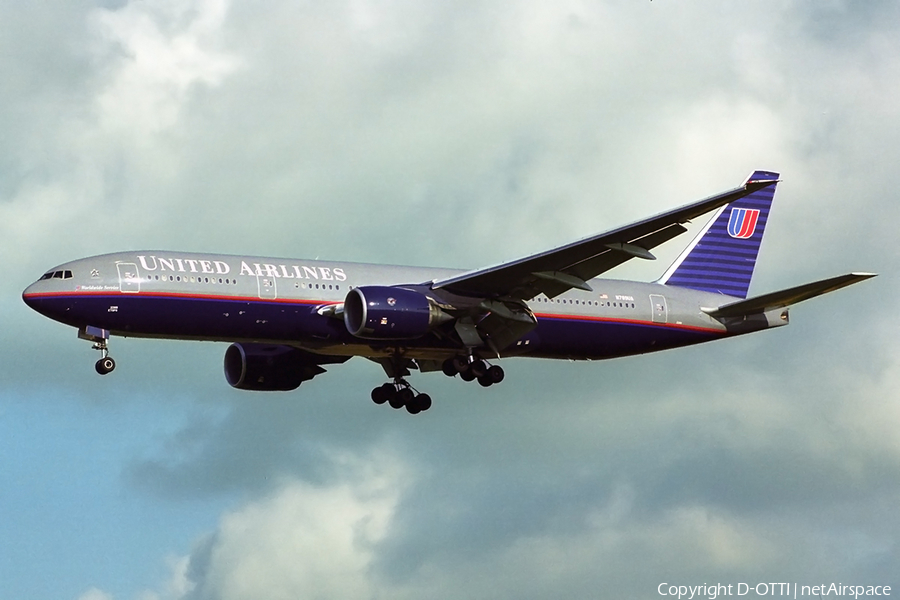 United Airlines Boeing 777-222(ER) (N789UA) | Photo 339020
