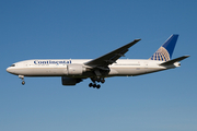 Continental Airlines Boeing 777-224(ER) (N79011) at  Rome - Fiumicino (Leonardo DaVinci), Italy