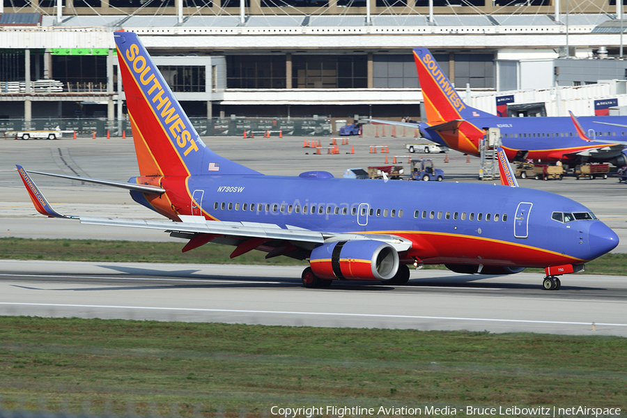 Southwest Airlines Boeing 737-7H4 (N790SW) | Photo 85805