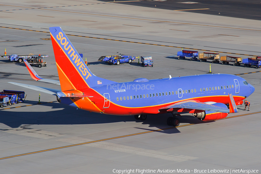 Southwest Airlines Boeing 737-7H4 (N790SW) | Photo 354779