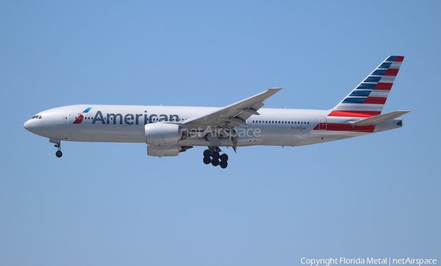 American Airlines Boeing 777-223(ER) (N792AN) | Photo 314082