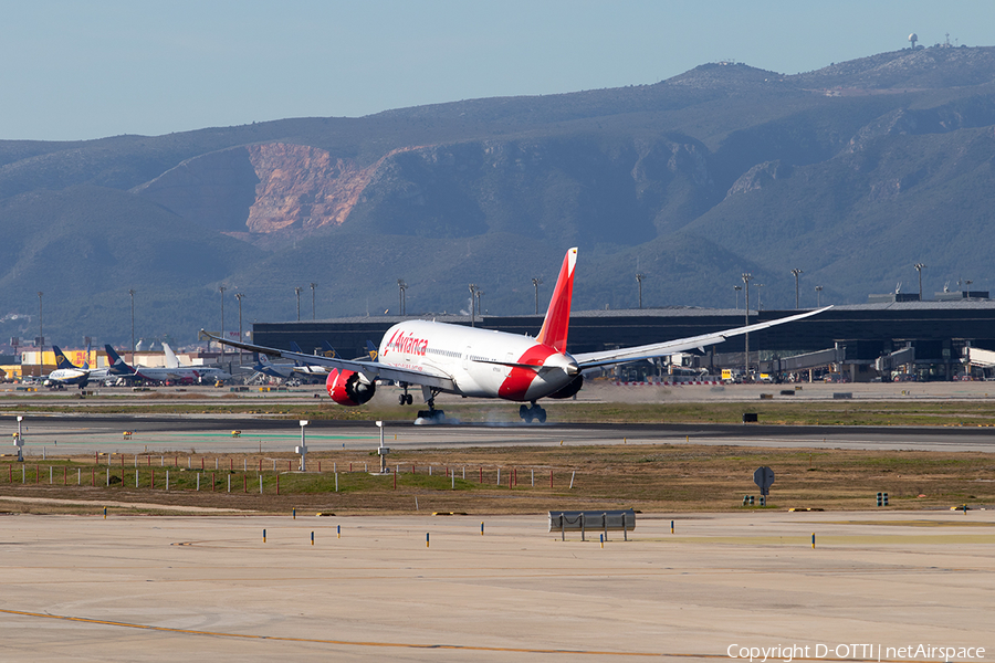 Avianca Boeing 787-8 Dreamliner (N792AV) | Photo 292204