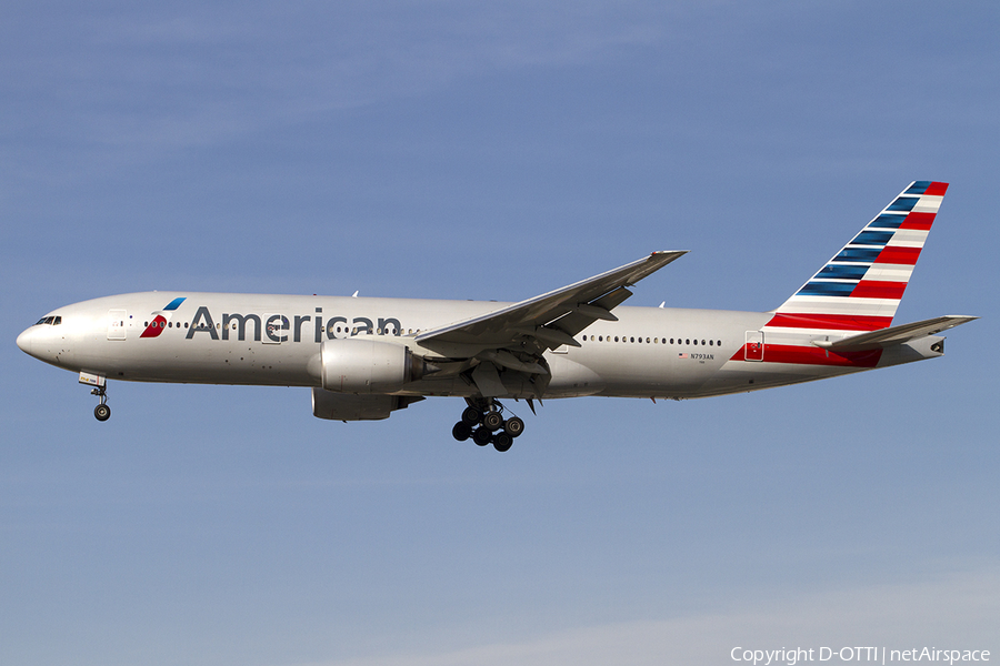 American Airlines Boeing 777-223(ER) (N793AN) | Photo 467810