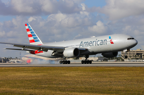 American Airlines Boeing 777-223(ER) (N793AN) at  Miami - International, United States