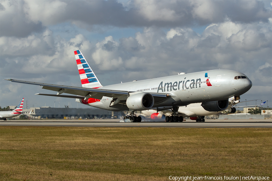 American Airlines Boeing 777-223(ER) (N793AN) | Photo 229252