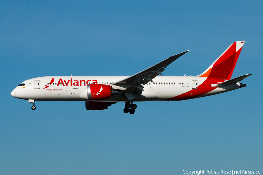 Avianca Boeing 787-8 Dreamliner (N793AV) | Photo 301824