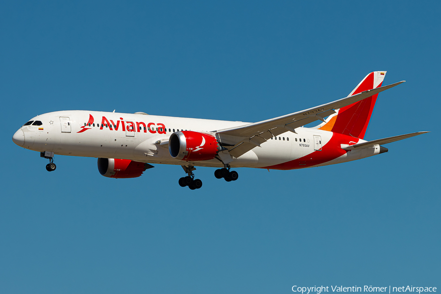 Avianca Boeing 787-8 Dreamliner (N793AV) | Photo 642244
