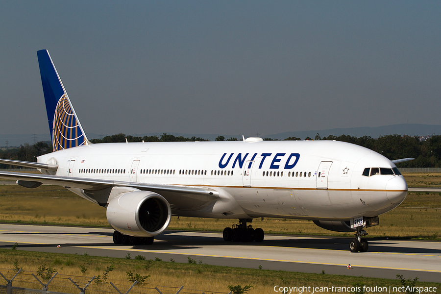 United Airlines Boeing 777-222(ER) (N793UA) | Photo 91171