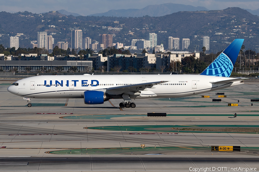 United Airlines Boeing 777-222(ER) (N793UA) | Photo 539616