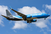 Amazon Prime Air (Sun Country Airlines) Boeing 737-86N(BCF) (N7949A) at  Windsor Locks - Bradley International, United States