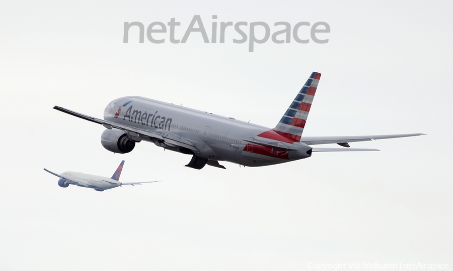 American Airlines Boeing 777-223(ER) (N794AN) | Photo 130279