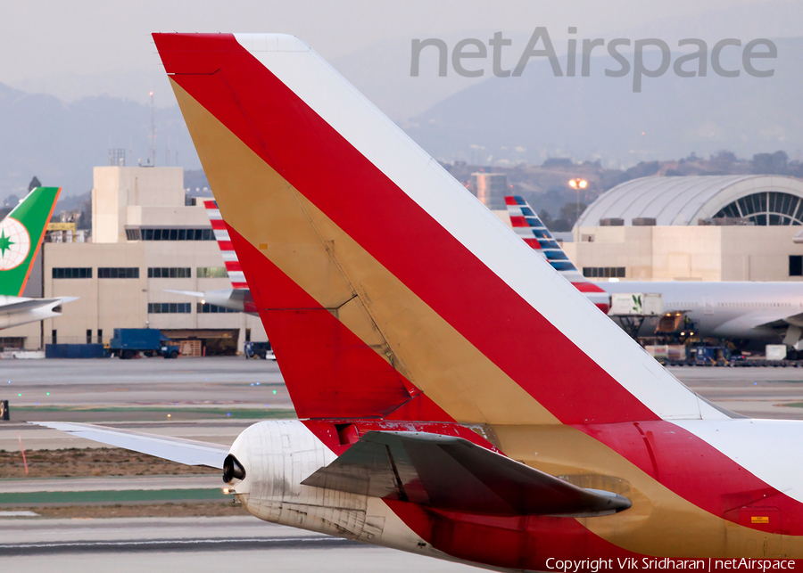 Kalitta Air Boeing 747-222B(SF) (N794CK) | Photo 95377