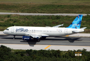 JetBlue Airways Airbus A320-232 (N794JB) at  Cancun - International, Mexico