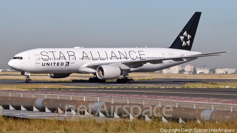 United Airlines Boeing 777-222(ER) (N794UA) | Photo 237352