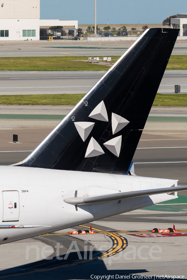 United Airlines Boeing 777-222(ER) (N794UA) | Photo 255376