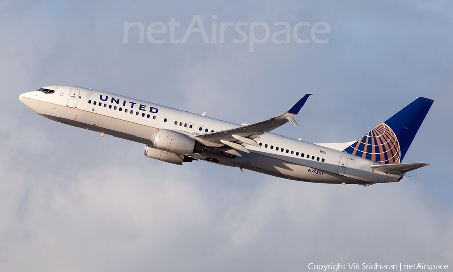 United Airlines Boeing 737-824 (N79521) | Photo 99724
