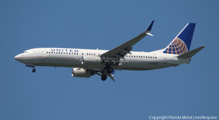 United Airlines Boeing 737-824 (N79521) | Photo 406967