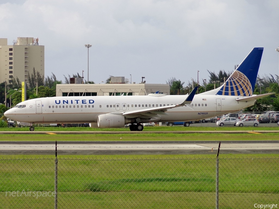 United Airlines Boeing 737-824 (N79521) | Photo 108606