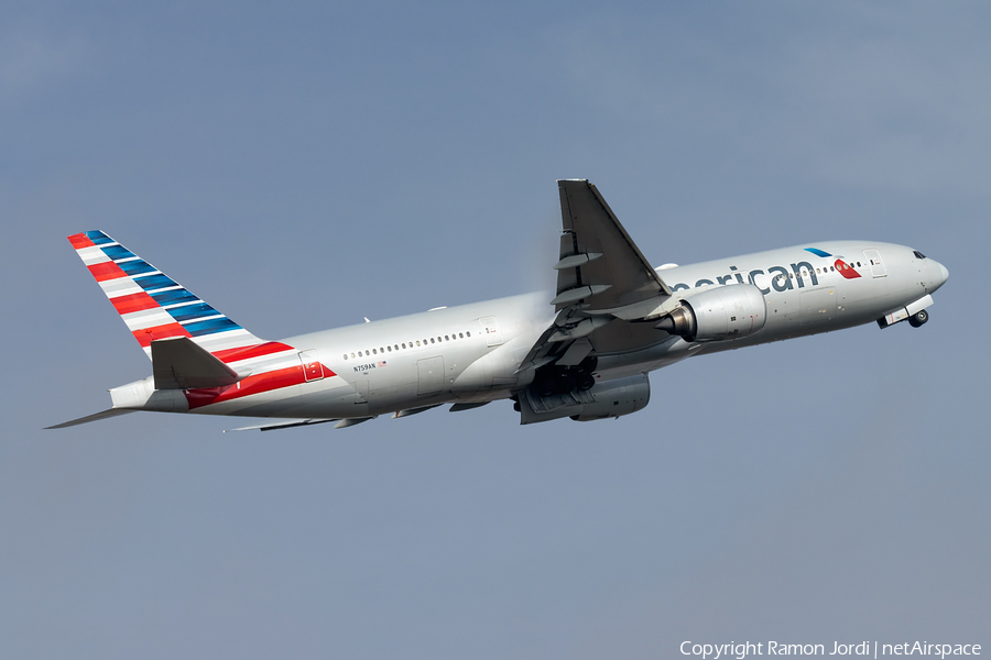 American Airlines Boeing 777-223(ER) (N795AN) | Photo 534207