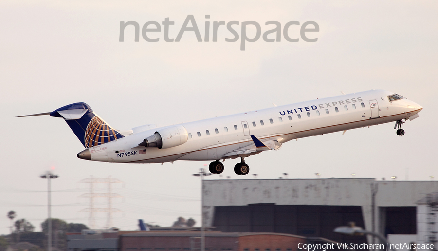 United Express (SkyWest Airlines) Bombardier CRJ-702ER (N795SK) | Photo 117985