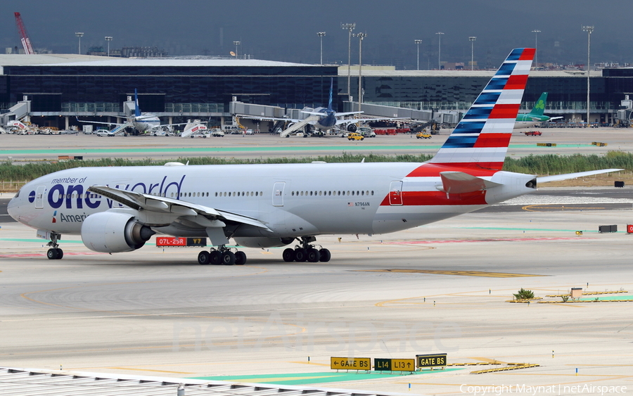American Airlines Boeing 777-223(ER) (N796AN) | Photo 264148