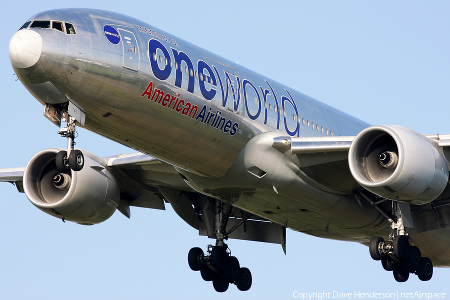 American Airlines Boeing 777-223(ER) (N796AN) | Photo 202