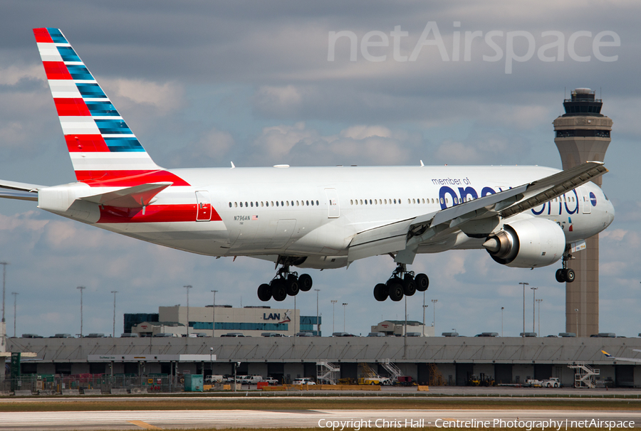 American Airlines Boeing 777-223(ER) (N796AN) | Photo 157413