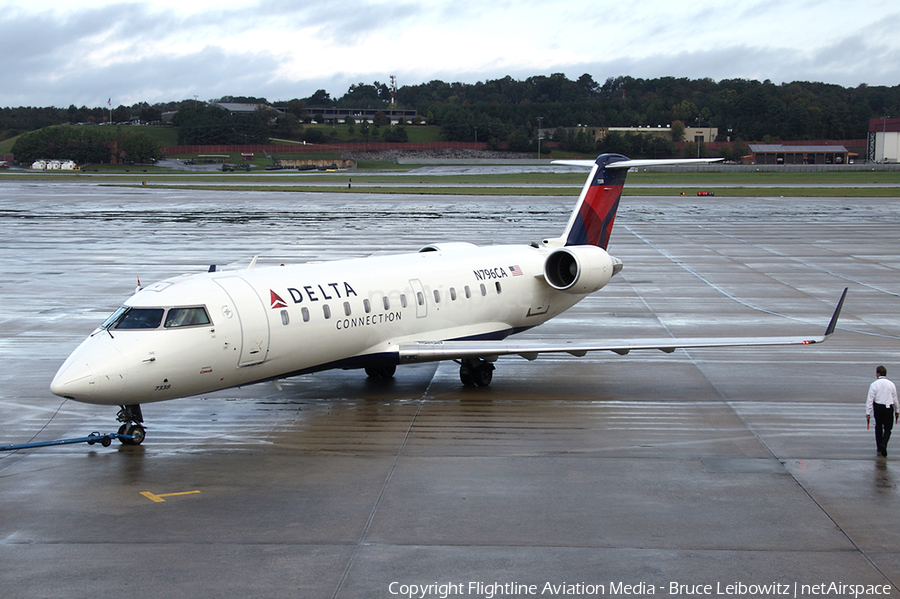 Delta Connection (Comair) Bombardier CRJ-100ER (N796CA) | Photo 150591