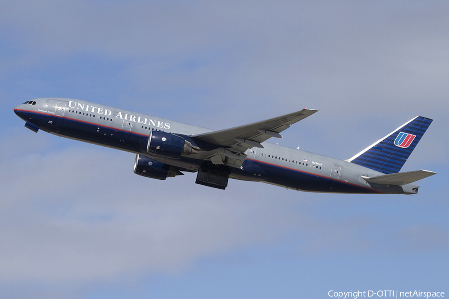 United Airlines Boeing 777-222(ER) (N796UA) | Photo 333681