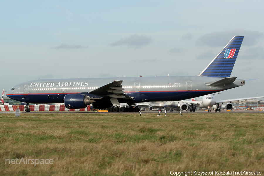United Airlines Boeing 777-222(ER) (N796UA) | Photo 31625
